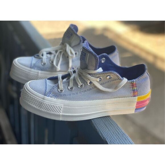 CONVERSE Women’s CTAS LIFT OX OZONE BLUE RAINBOW 564993C Sz 6.5 US - Picture 1 of 11